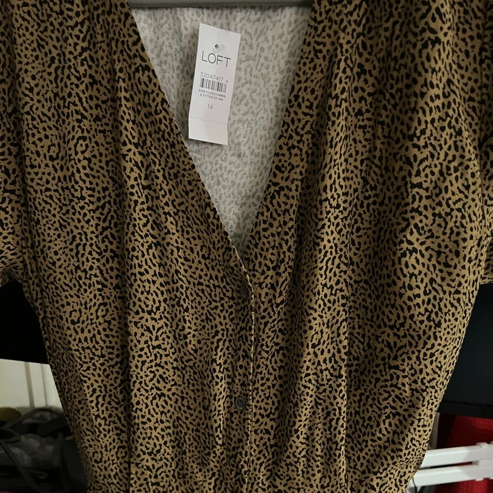 Loft Size 14 Leopard Print V-Neck Midi Shirtdress - Picture 7 of 9